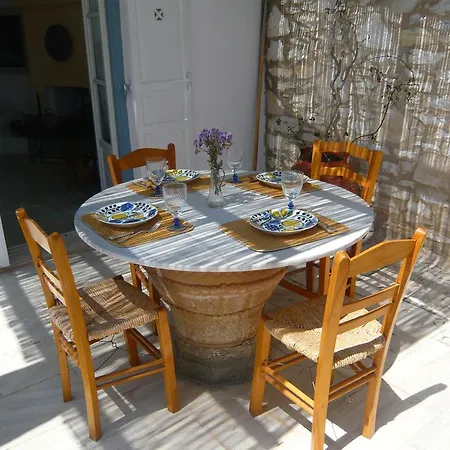 Heaven Villas Naousa (Paros)